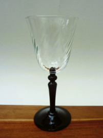 Luminarc France Onyx wine glass black stem
