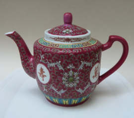 Chinese roze porseleinen Wan Shou Wu Jiang theepot