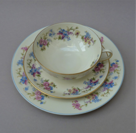 Thomas Ivory Mid Century dejeuner set