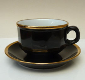 SPM Walkure cappuccino cup with saucer in black and gold