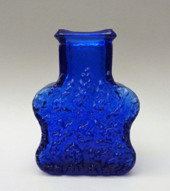 Scandinavian glass retro cobalt blue vase Lars Hellsten Skruf Glasbruk