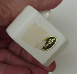 Witte porseleinen servetringen Schelp