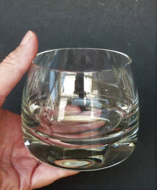 Zwaar whiskeyglas met dikke bodem