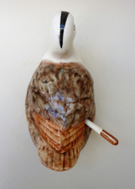 Portugese barbotine aardewerken eend terrine met lepel