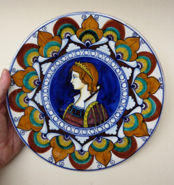 CACF Faenza Italy Renaissance style wall plate