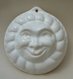 Faience puddingvorm Zon
