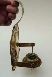 Antieke messing wandblaker