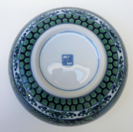 Kozan Gama Japan Minoyaki porcelain bowl