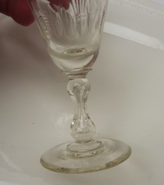 Art Deco port glasses with air bubble in stem
