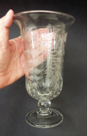 Victoriaanse glass celery vase