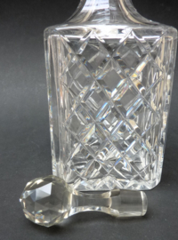 Crystal whisky decanter
