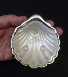 English silver plated butter caviar shell dish