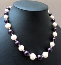 Elegant ivory and amethyst faux pearl necklace