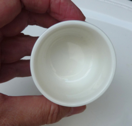 Geisha sake kruikje met kommetjes