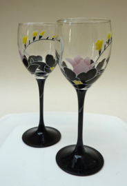 A pair of  Luminarc France Domino Anais wine glasses