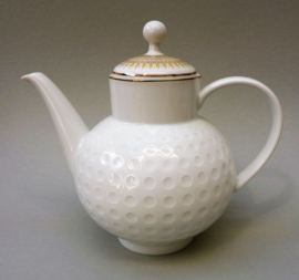 Arzberg Heinrich Loffelhardt shape 2375 Mid Century Golf ball teapot in white and gold