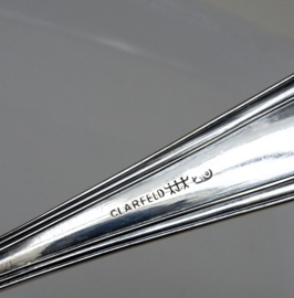 Verzilverd Art Deco botermes Clarfeld