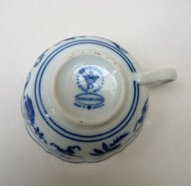 Original Bohemia Dubi Zwiebelmuster porseleinen theekop met schotel