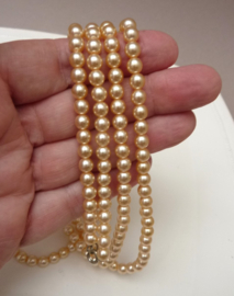 Long majorica pearl necklace