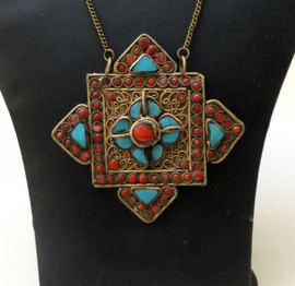 Vintage ketting met Tibetaanse Ghau box hanger