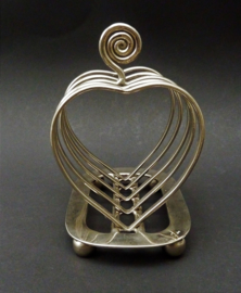 Romantich chromed heart shaped toast rack
