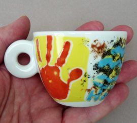 Illy Art Collection 1998 Los Ninos Cambieremos El Mundo espresso cup nr 14125