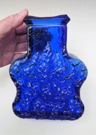 Scandinavian glass retro cobalt blue vase Lars Hellsten Skruf Glasbruk