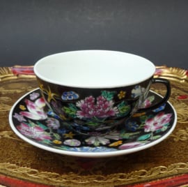 Chinese Jingdezhen black Millefleurs porcelain cup with saucer