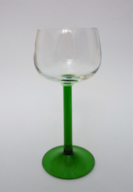 Luminarc France Alscace wine glass on green stem