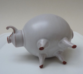 Studio pottery droogbloemsteker Varkentje