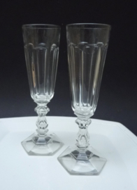 A pair of champagne flute glasses with hexagonal base 19th century
