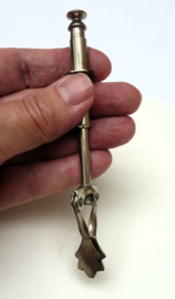 Verzilverde mechanische suikerklontjes tang