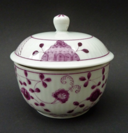 August Warnecke China Purpur lidded sugar bowl