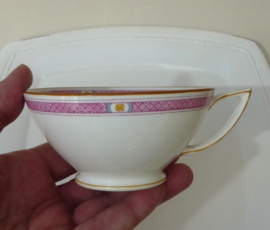 Minton Queens Trellis Pink tea cup with saucer