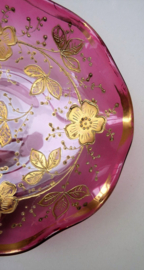 Moser cranberry glas goud emaille bonbonschaaltje 19e eeuw