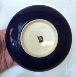 Japanse Taisho Satsuma Gosu Cobalt Blue cups with saucers