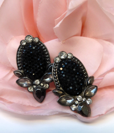 Ovale oorstekers zwarte strass