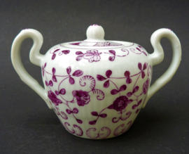 August Warnecke China Purpur lidded sugar bowl with handles