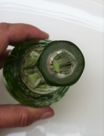 Groene kristallen rozenwater sprenkel fles 19e eeuw