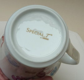 Nestle Special T mok met deksel en schotel