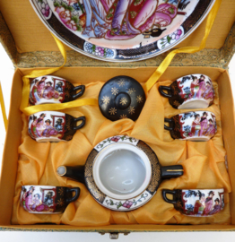 Chinese porcelain childrens tea service