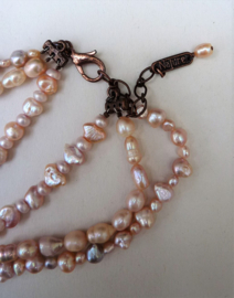 Pink freshwater pearl necklace