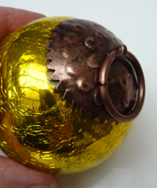 Vintage Duitse glazen Kugel kerstbal geelgoud