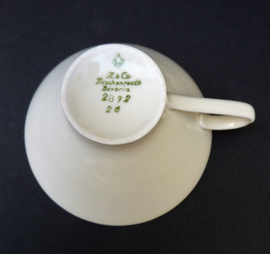 Z and Co Tirschenreuth Mid Century Modern tea cup with hearts