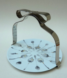 Verzilverde bordklem met strik