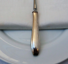 Sola Dutch silver plated meat fork