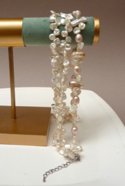 Keshi parel collier 3 snoers