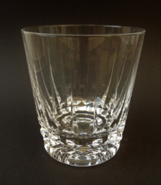 Double old fashioned crystal whisky glass with diamond pattern