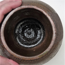 Studio Pottery Ikebana vaas Japanse stijl gesigneerd
