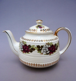 Sadler England creamware teapot white and red roses